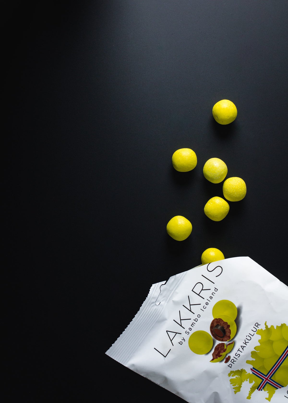 Sambó Þristakúlur – chocolate, caramel and liquorice balls