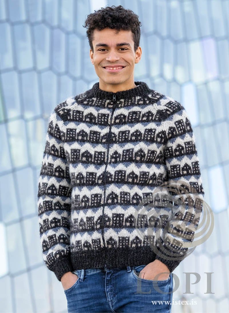Front view of the black and grey Borg mín borg cardigan, zipped