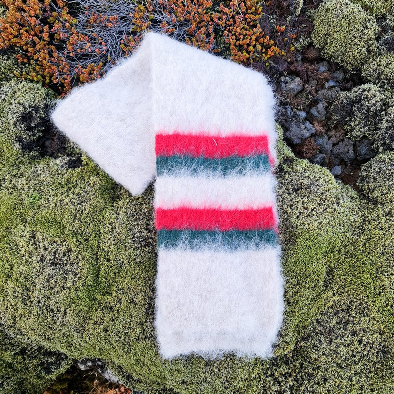 Brushed Wool Scarf - Beige / Red - icelandicstore.is
