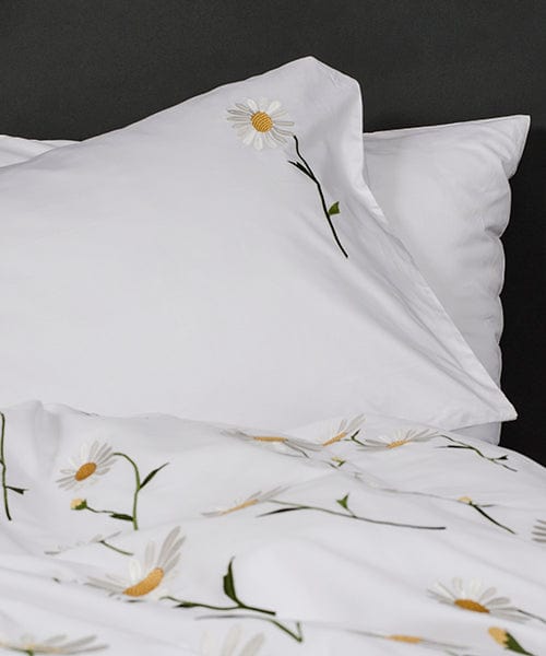 Baldursbrá - Scentless Mayweed Cotton Bedding Set - The Icelandic Store