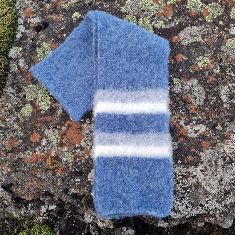 Brushed woolen scarf in blue and white. Iceland design
