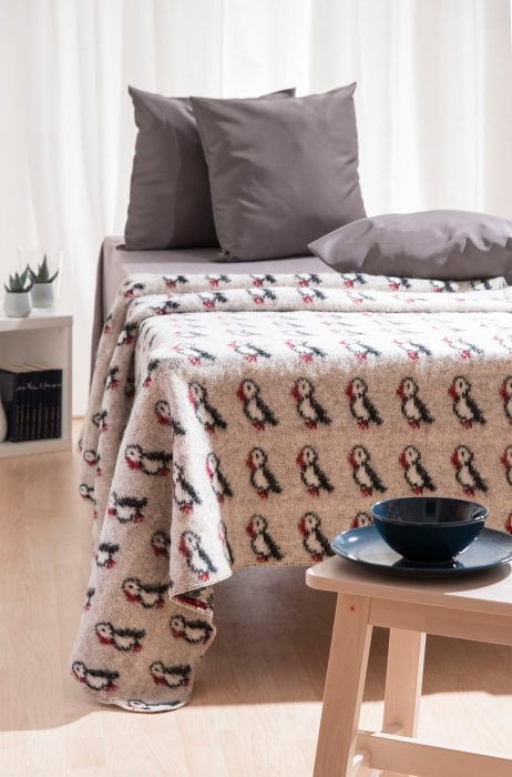 Icelandic Wool Blanket with puffin pattern Beige woolen throw