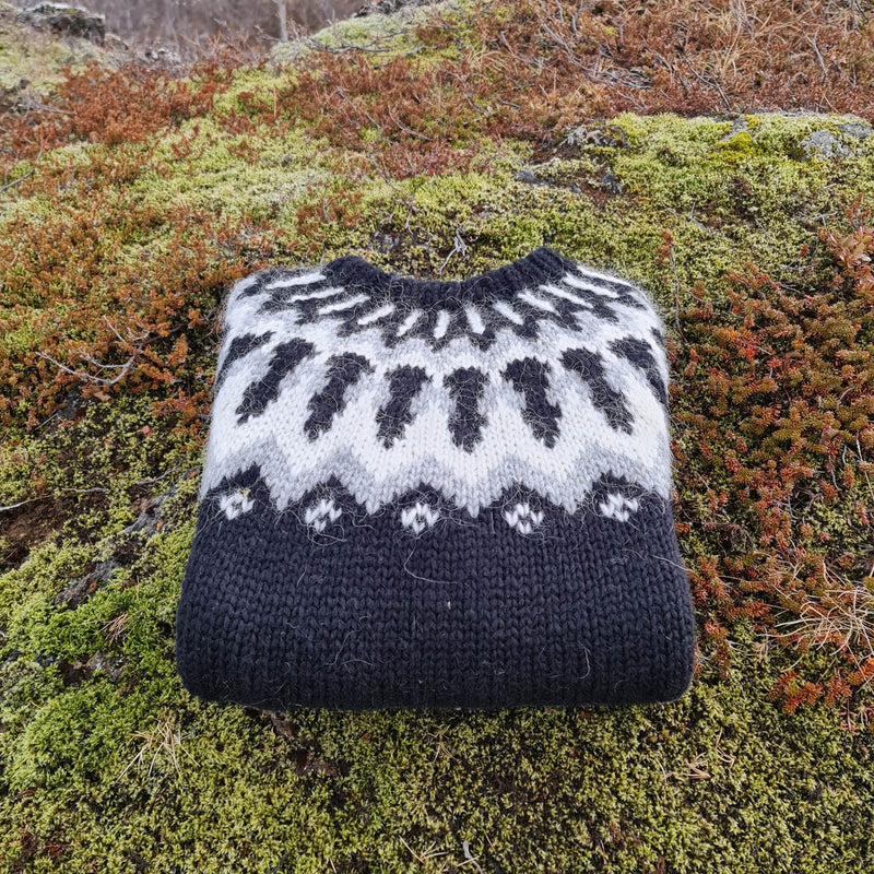 Forseti - Icelandic Sweater - Black - icelandicstore.is