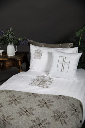 Icelandic Coat of Arms - Damask 410 Thread Count Cotton Bedding Set