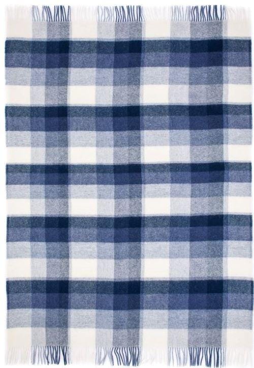 Icelandic plaid pattern checkered wool throw from Iceland- Cold morning #2063