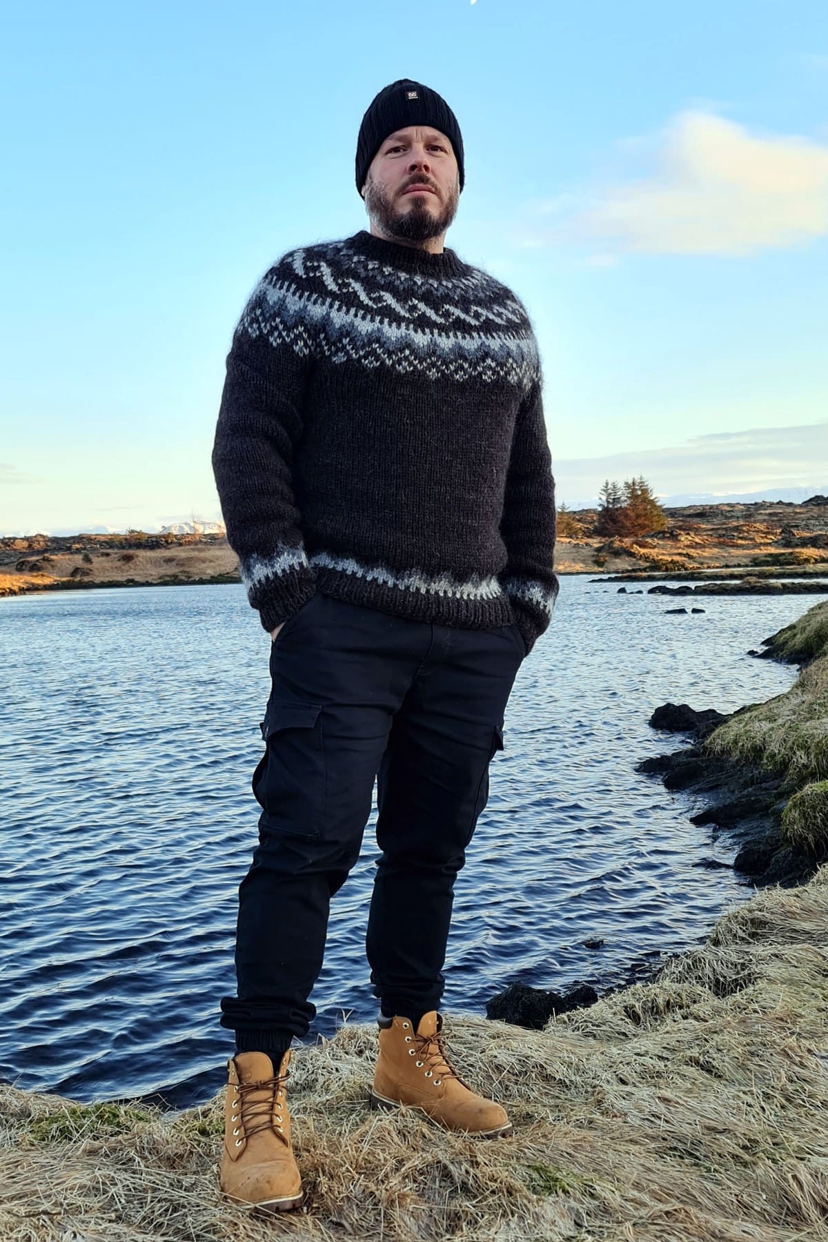 Orri - Icelandic Sweater - Black Heather - icelandicstore.is