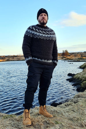 Orri - Icelandic Sweater - Black Heather