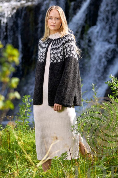 Berry Lettlopi Wool Open Front Cardigan - Knitting Kit