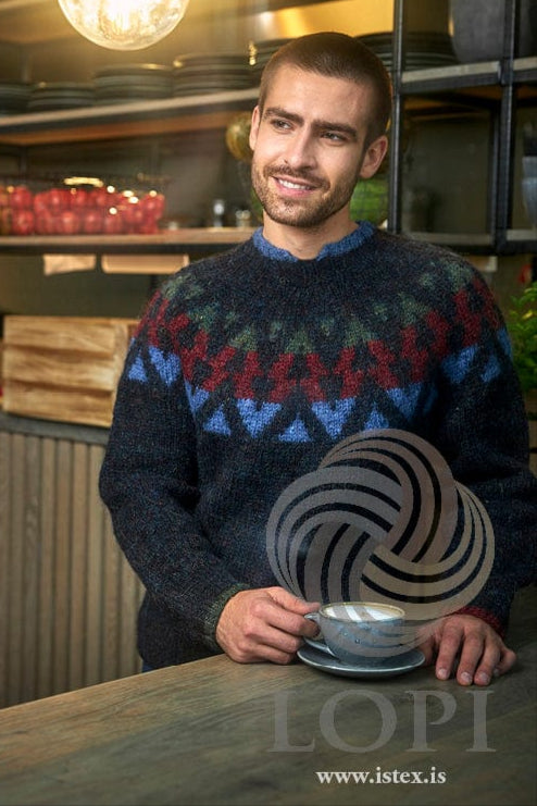 Distance Black Wool Sweater - Knitting Kit